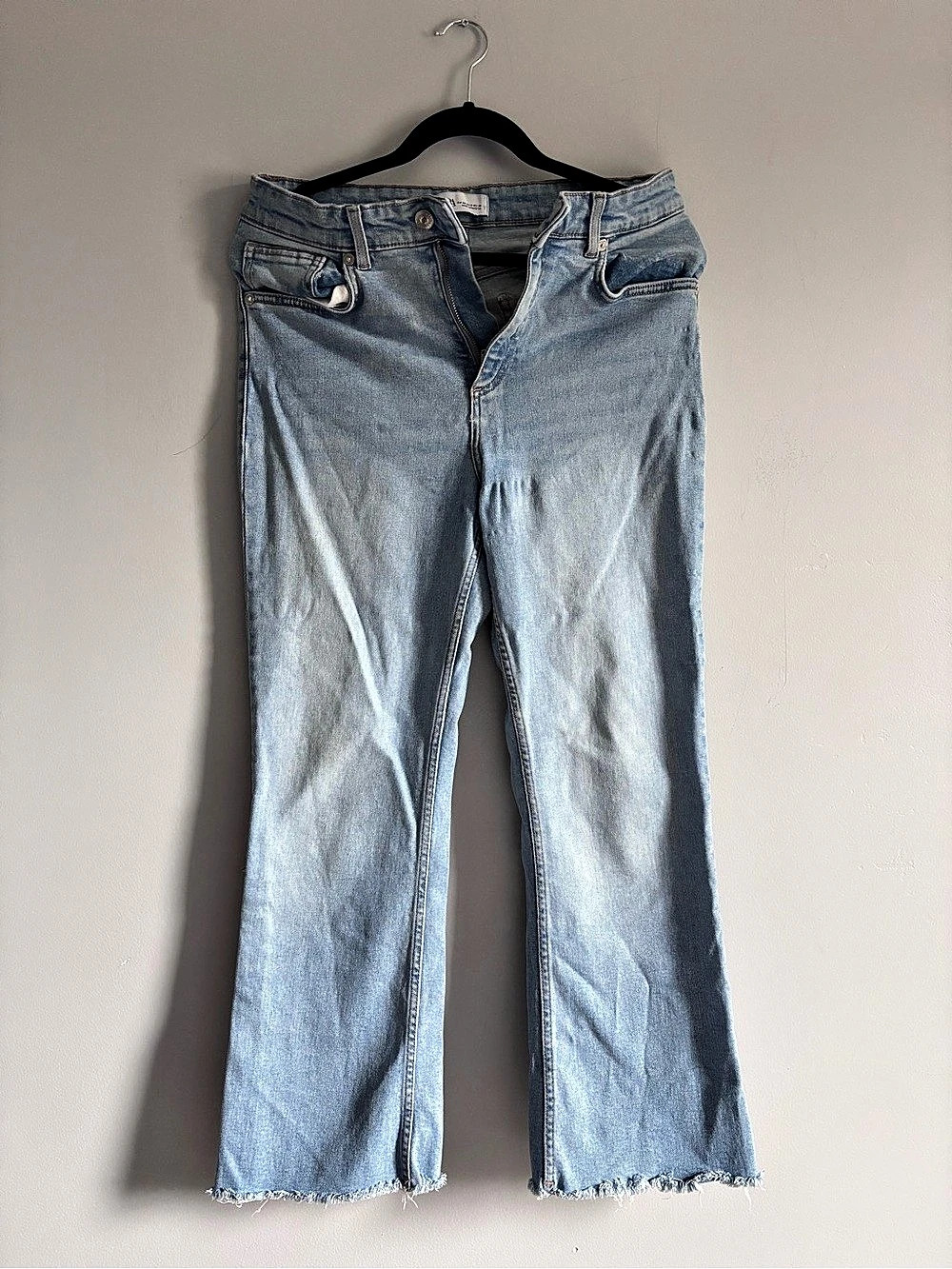 Zara Women's Flare Jeans in Light Blue Size 8